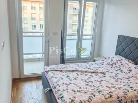 Izdavanje, jednosoban stan, 43m², City Kvart, Podgorica - image 9