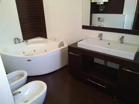 Izdavanje, četvorosoban stan, 180m², Vračar Hram, Vračar Sve Podlokacije - image 16