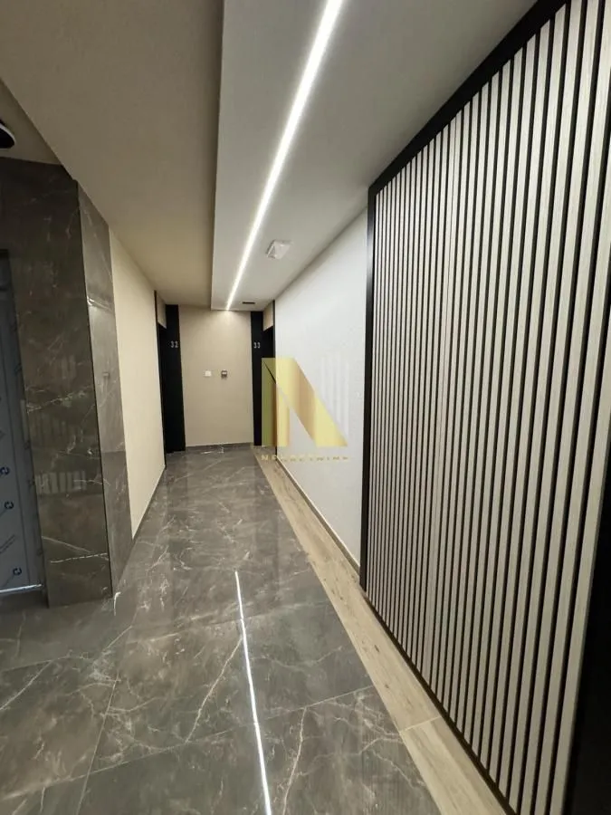 Izdavanje, garsonjera, 33m², Bulevar Oslobodjenja, Novi Sad Sve Podlokacije