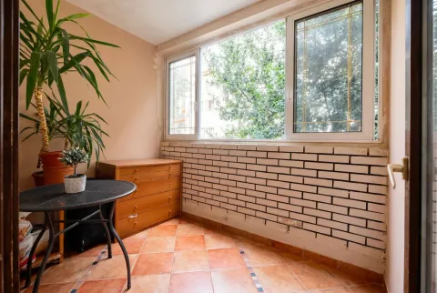 Prodaja, trosoban stan, 56m², Budva, Crna Gora - image 10