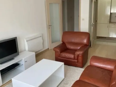 Izdavanje, dvosoban stan, 71m², City Kvart, Podgorica - image 3