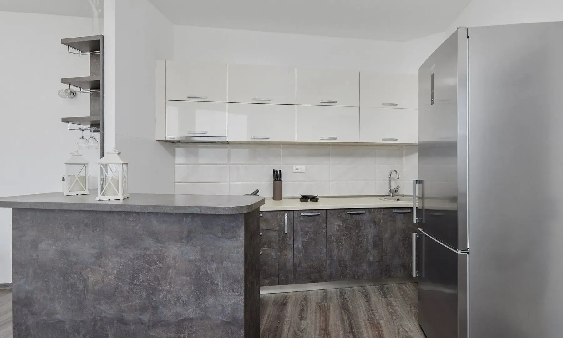 Sale, house, 233m², Kavač, Kotor