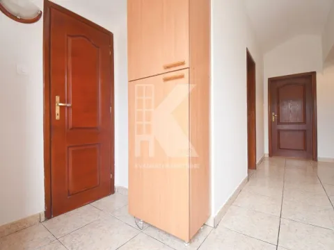 Rent, one bedroom apartment, 71m², Vezirov Most, Podgorica - image 9