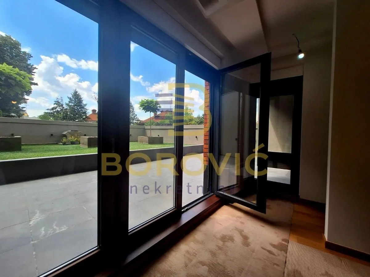 Sale, four bedroom apartment, 144m², Vračar Hram, Vračar Sve Podlokacije