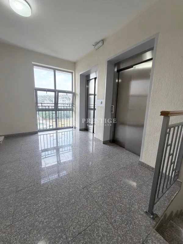 Izdavanje, jednosoban stan, 47m², Blok 6, Podgorica