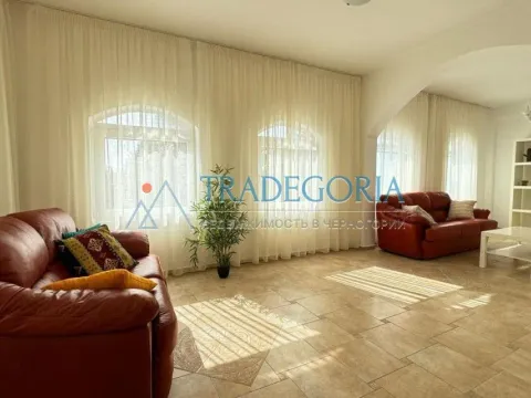 Prodaja, kuća, 320m², Bar, Crna Gora - image 24