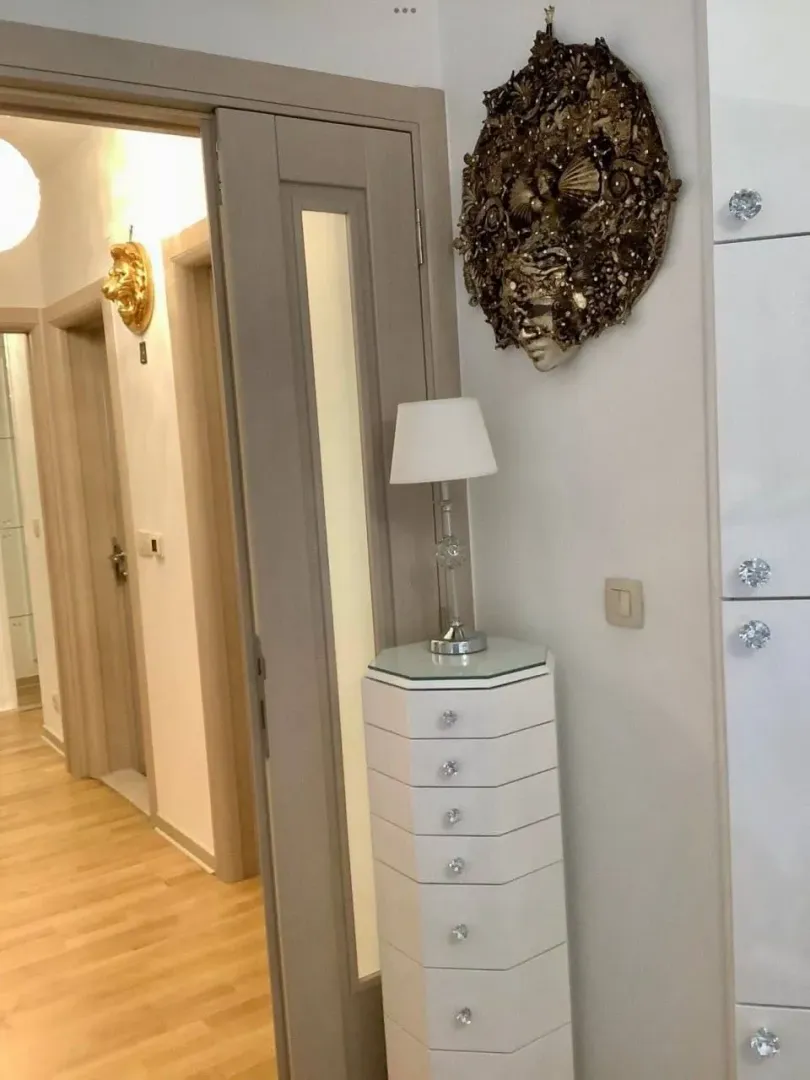 Prodaja, dvosoban stan, 56m², Stari Grad, Budva
