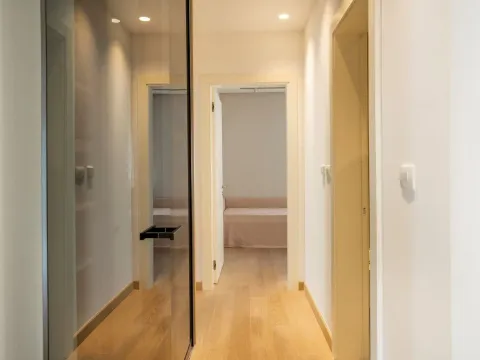 Sale, two bedroom apartment, 138m², Budva, Crna Gora - image 11