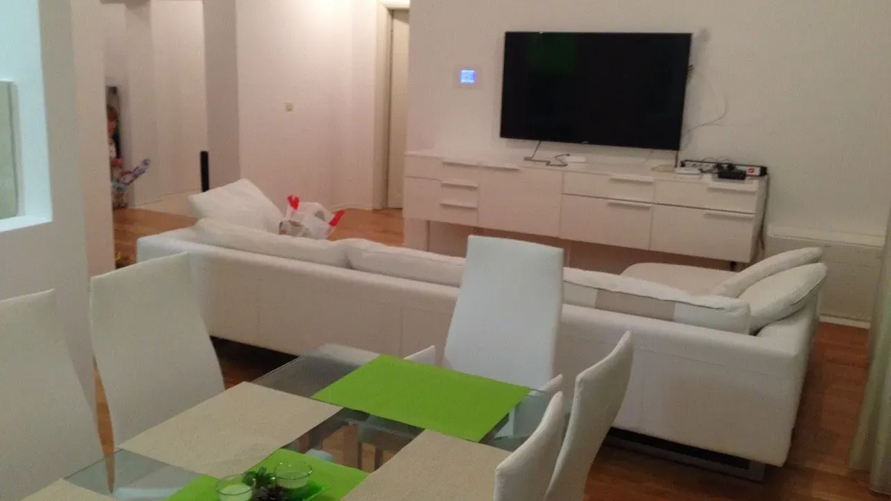 Prodaja, stan, 105m², Bečići, Budva