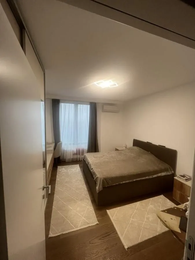 Izdavanje, jednosoban stan, 56m², Niš, Srbija
