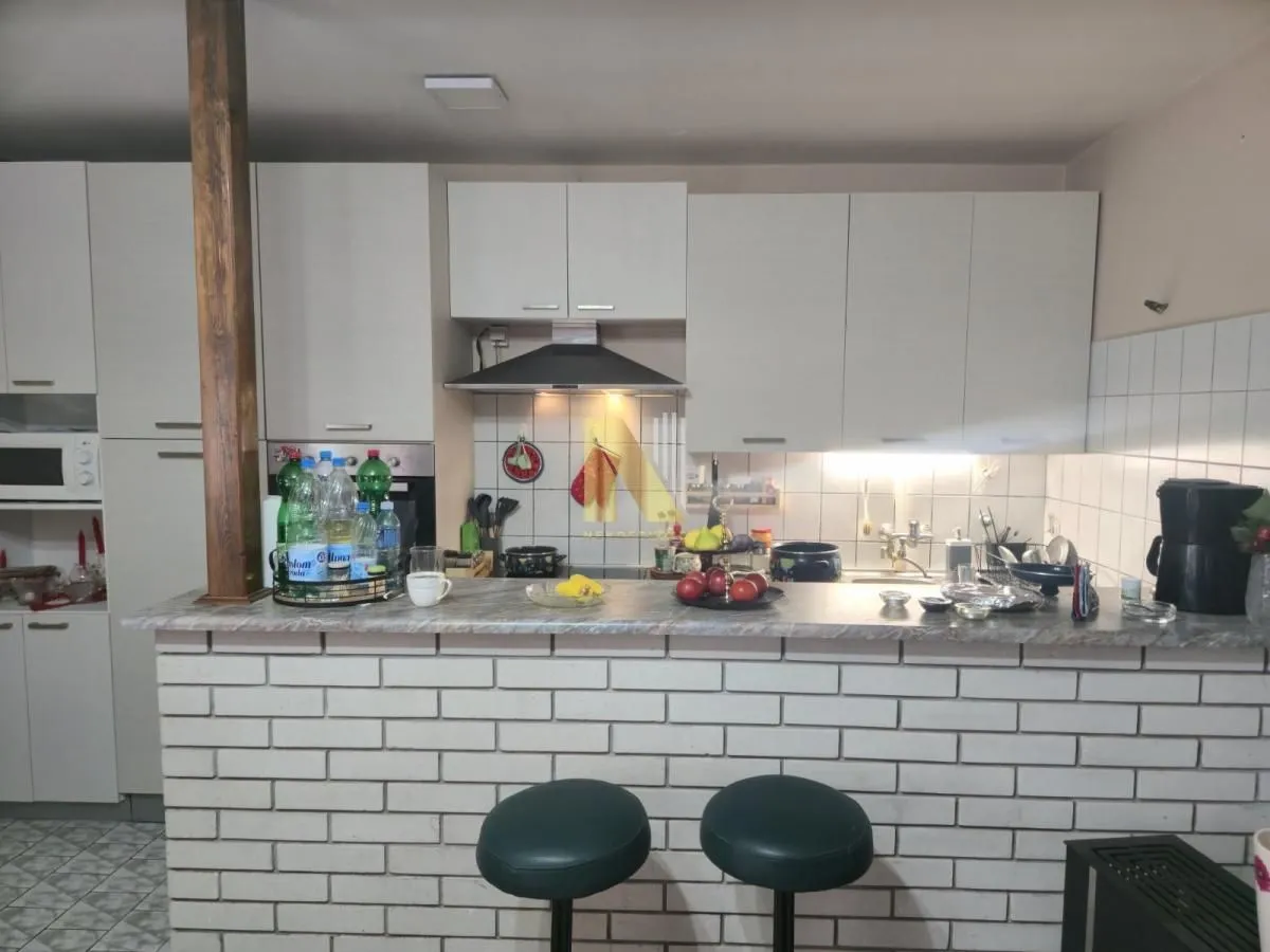 Prodaja, kuća, 125m², Vidovdansko naselje, Novi Sad Sve Podlokacije