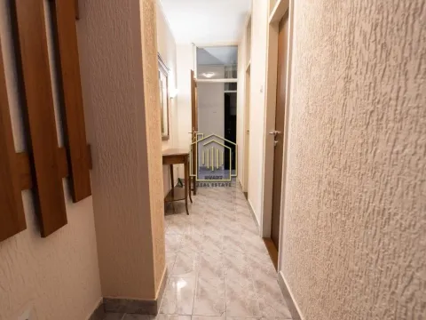 Izdavanje, dvosoban stan, 90m², Preko Morače, Podgorica - image 6