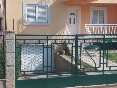 Rent, two bedroom apartment, 90m², Zabjelo, Podgorica - image 1