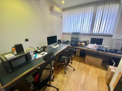 Rent, office space, 222m², Centar, Podgorica - image 11