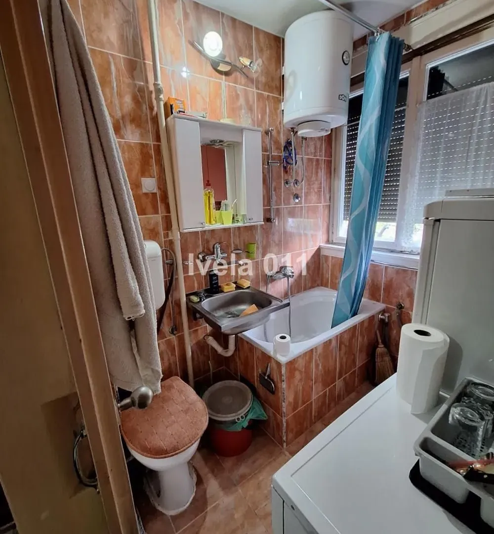 Prodaja, stan, 25m², Brace Jerković, Voždovac Sve Podlokacije