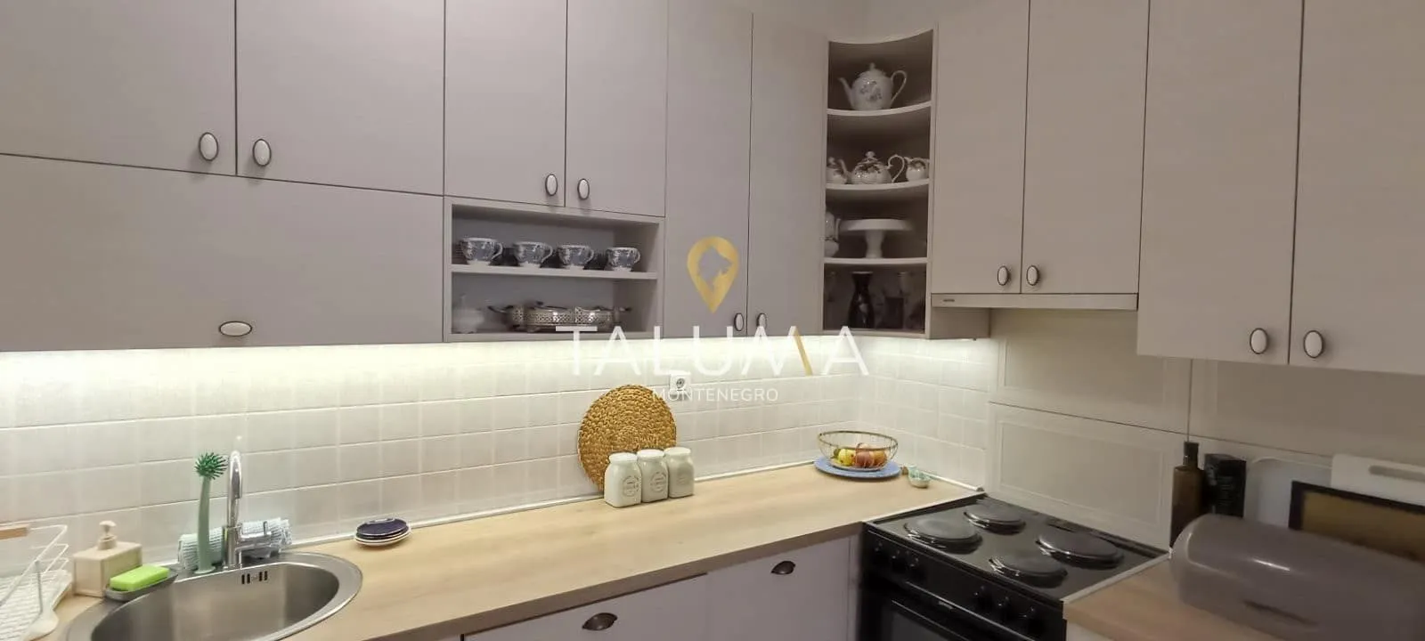 Prodaja, dvosoban stan, 74m², City Kvart, Podgorica