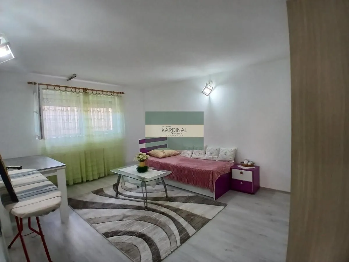 Prodaja, kuća, 226m², Tavrića obori, Jagodina