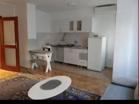 Izdavanje, jednosoban stan, 44m², Podbara, Novi Sad Sve Podlokacije - image 3