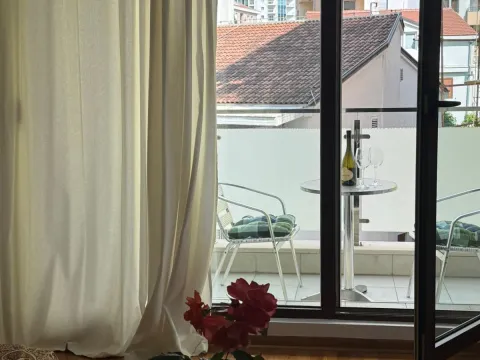 Izdavanje, dvosoban stan, 47m², Budva, Crna Gora - image 8