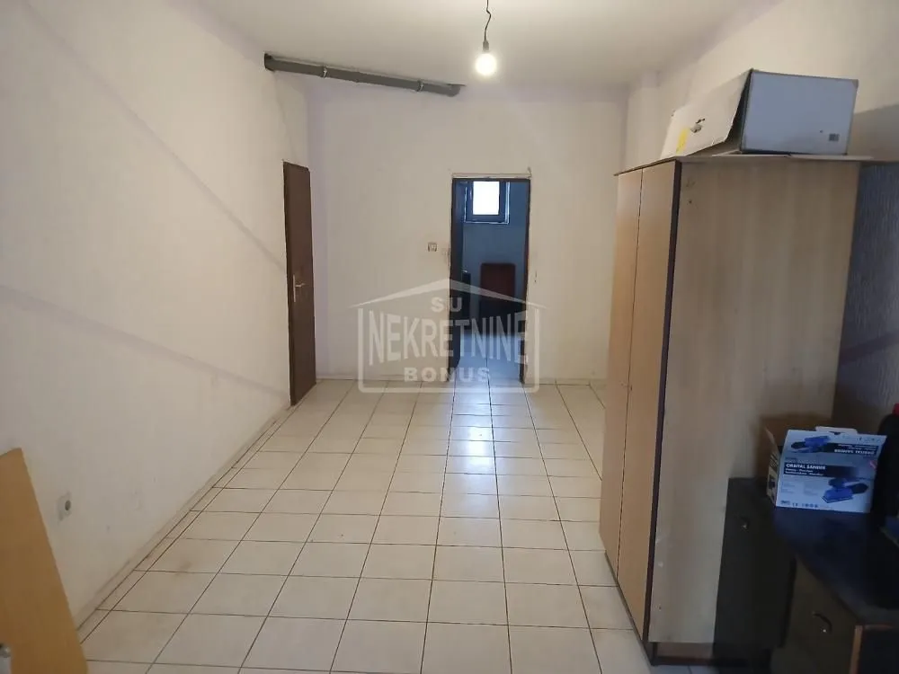 Prodaja, kuća, 563m², Kelebija, Subotica