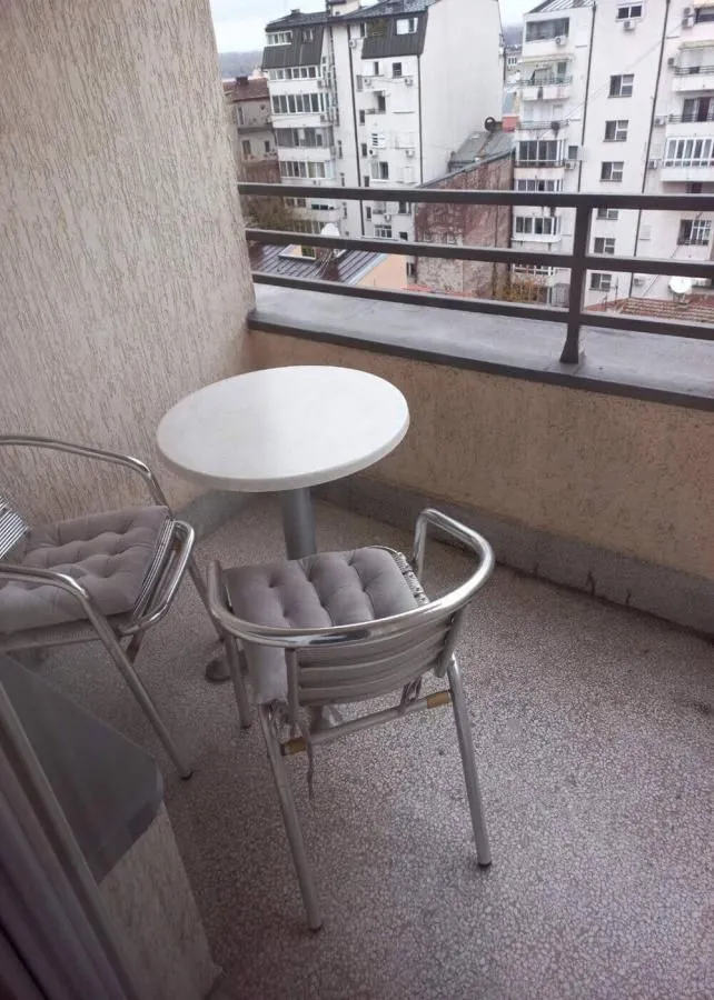 Rent, apartment, 180m², Stari Grad, Beograd