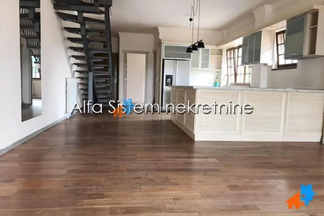 Izdavanje, stan, 200m², Savski Venac, Beograd