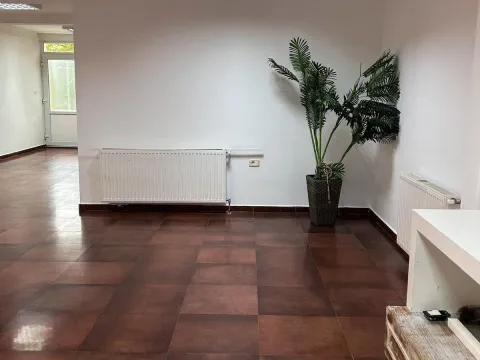 Rent, office space, 81m², Budva, Crna Gora - image 8