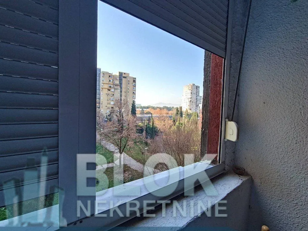 Izdavanje, jednosoban stan, 27m², Blok 5, Podgorica