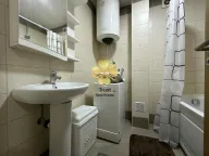 Izdavanje, trosoban stan, 80m², Dalmatinska ulica, Podgorica - image 10