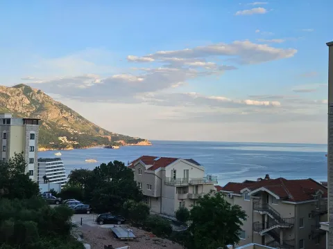 Stan in Bečići