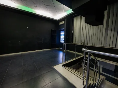 Rent, office space, 150m², Preko Morače, Podgorica - image 16
