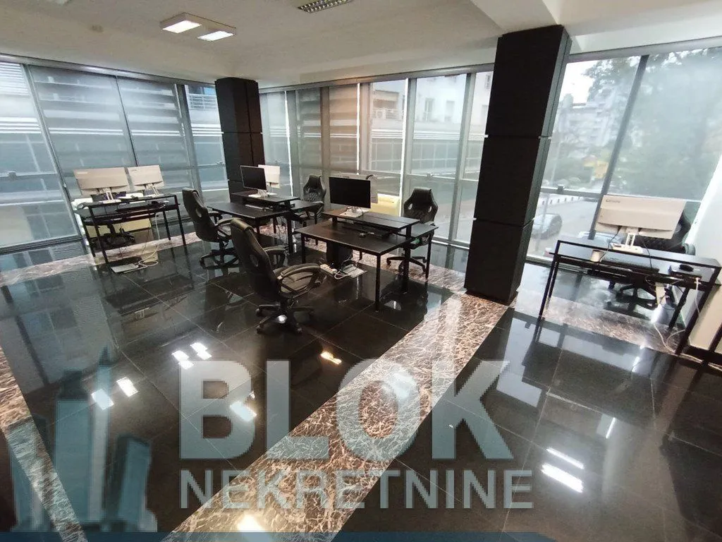 Rent, office space, 185m², Centar, Podgorica