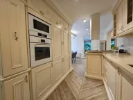 Izdavanje, trosoban stan, 147m², Gorica C, Podgorica - image 7