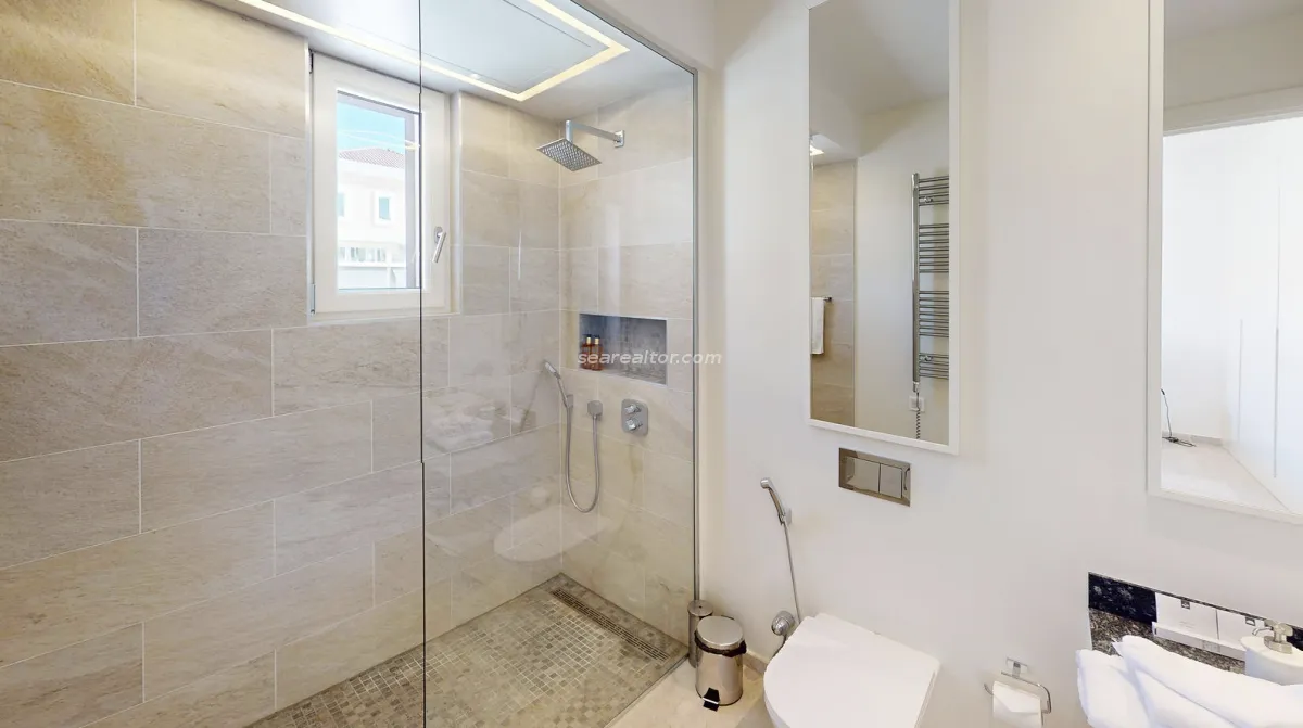 Prodaja, dvosoban stan, 120m², Luštica Bay, Tivat