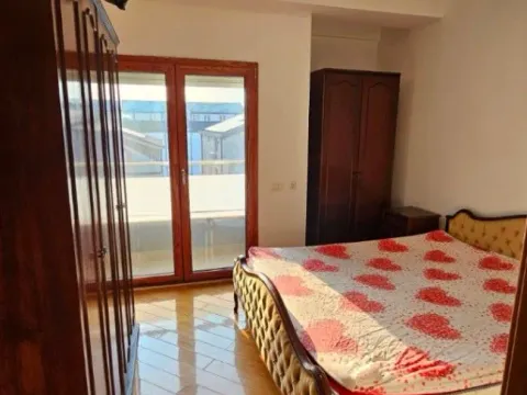 Stan-na-dan, dvosoban stan, 64m², Stari Aerodrom, Podgorica - image 13