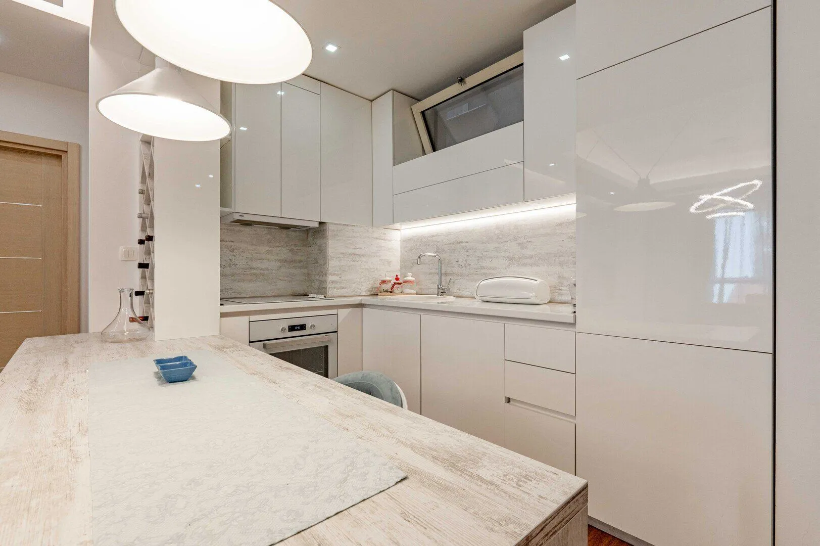 Prodaja, dvosoban stan, 90m², Rozino, Budva