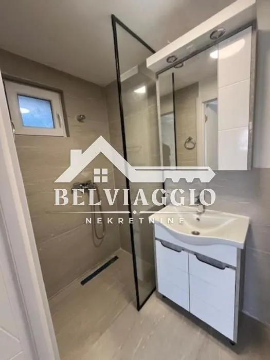 Prodaja, kuća, 150m², Grad, Kotor