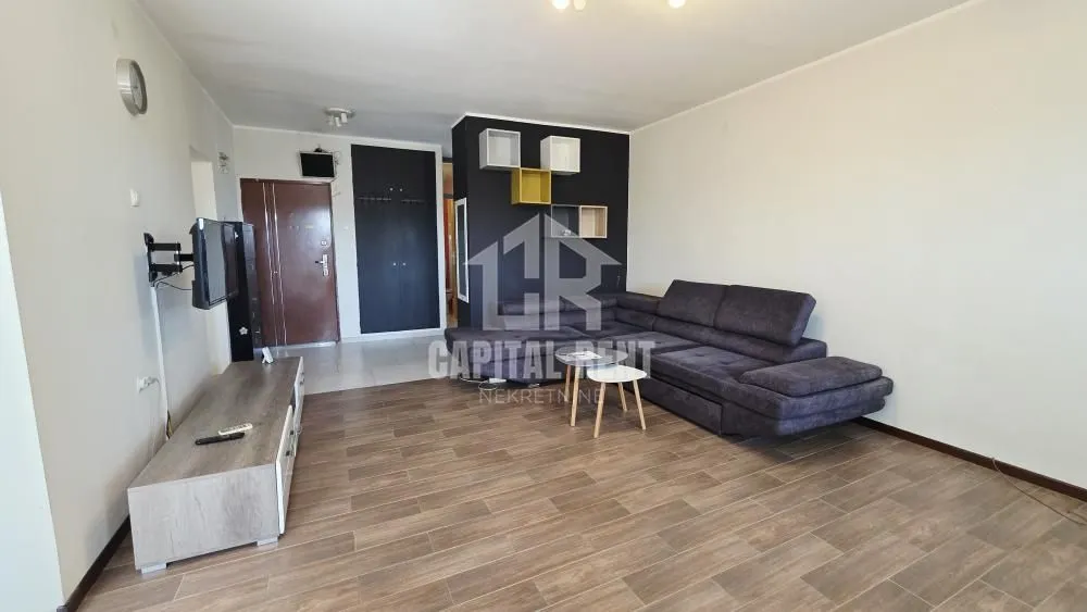 Izdavanje, dvosoban stan, 68m², Čukarica, Beograd