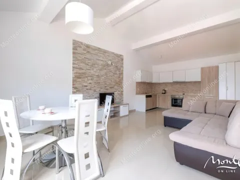 Sale, one bedroom apartment, 57m², Dobrota, Kotor - image 9