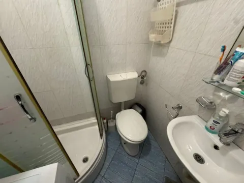 Izdavanje, jednosoban stan, 43m², City Kvart, Podgorica - image 2
