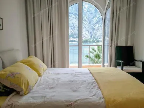 Prodaja, dvosoban stan, 76m², Muo, Kotor - image 10