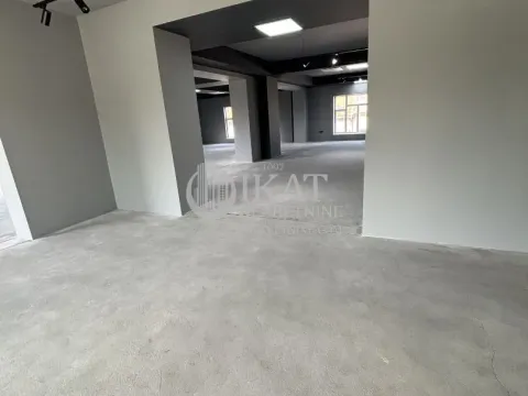 Izdavanje, poslovni prostor, 830m², Pančevo, Srbija - image 2