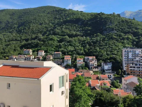 Prodaja, jednosoban stan, 41m², Budva, Crna Gora - image 24