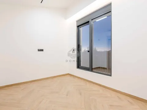 Sale, house, 240m², Kamenovo, Budva - image 15