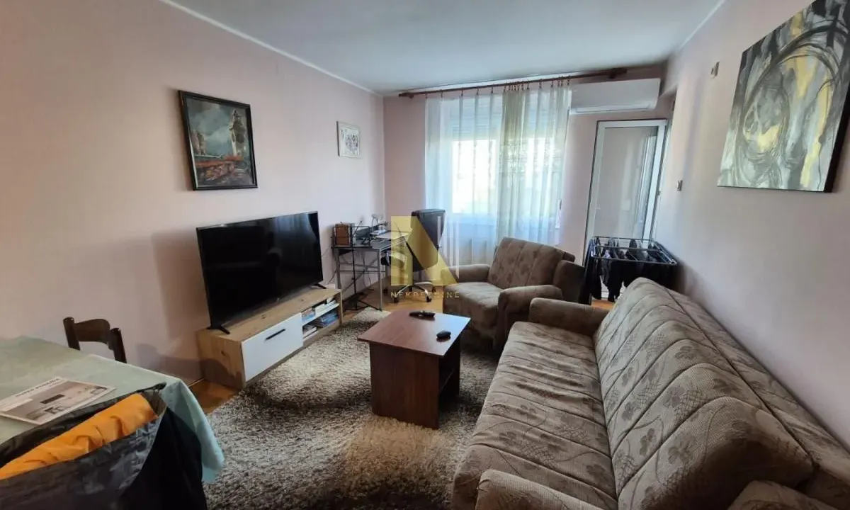Rent, two bedroom apartment, 44m², Cara Dušana, Novi Sad Sve Podlokacije