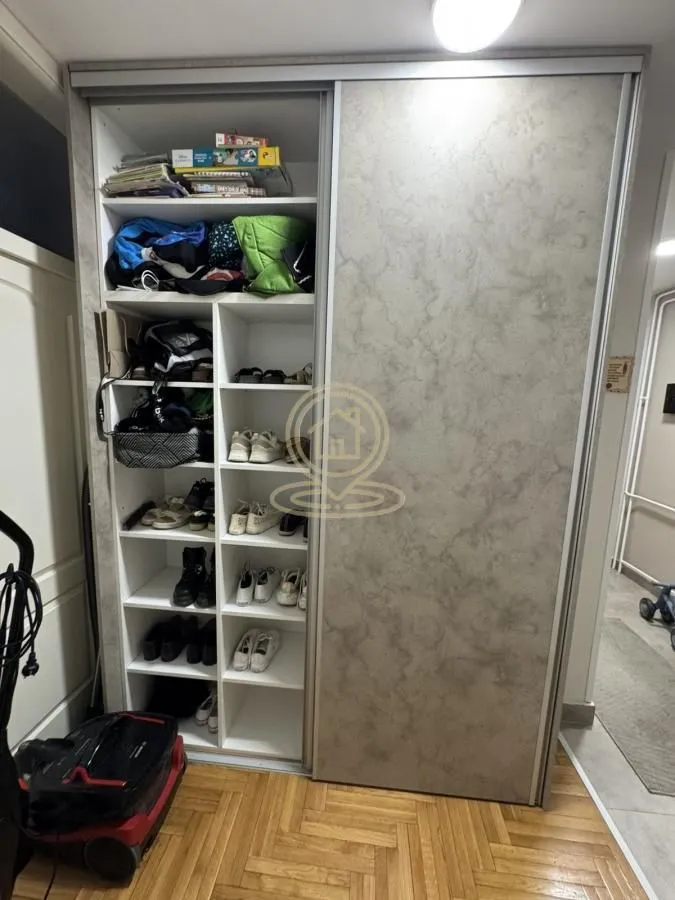 Prodaja, trosoban stan, 80m², Nova Detelinara, Novi Sad Sve Podlokacije