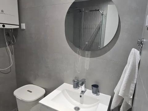 Izdavanje, jednosoban stan, 51m², Zabjelo, Podgorica - image 8