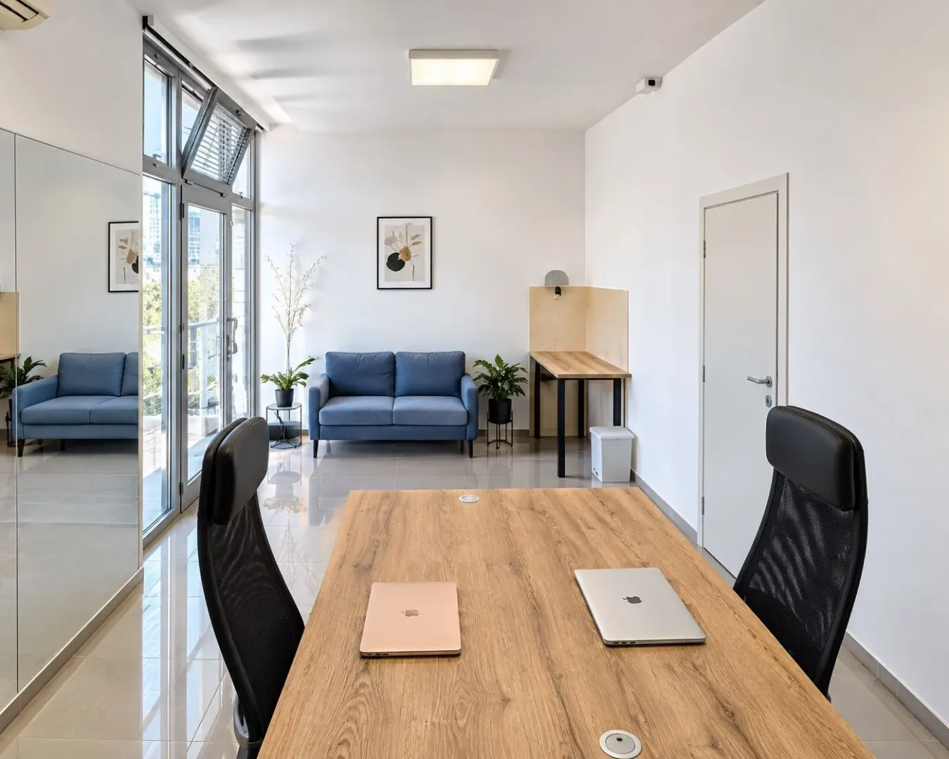 Rent, office space, 12m², Rozino, Budva
