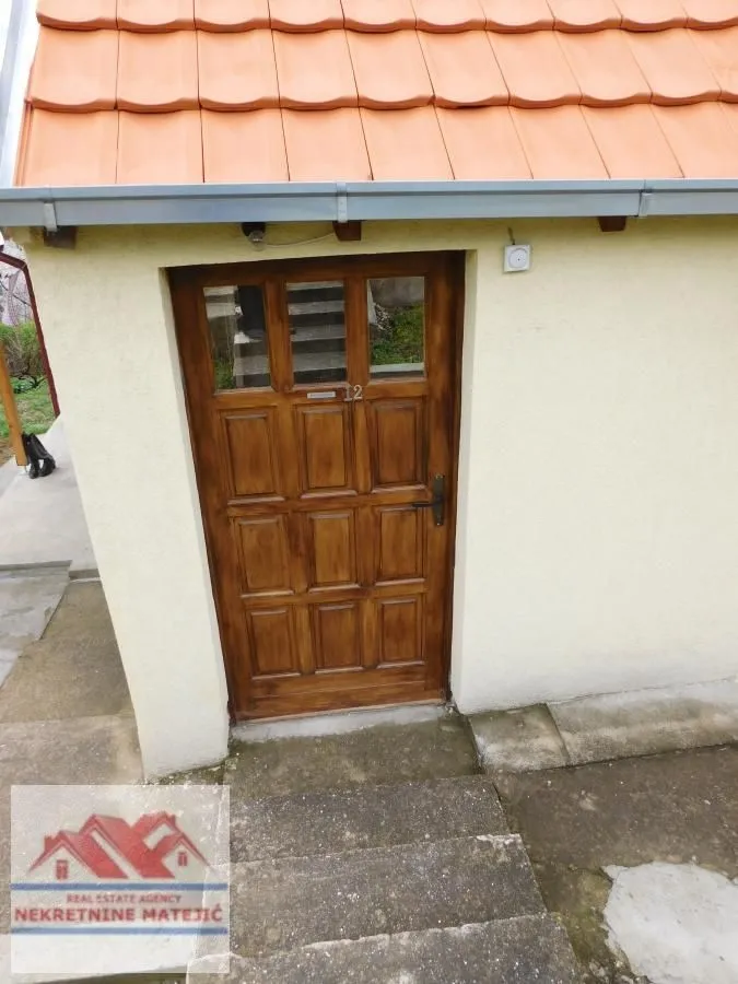 Prodaja, kuća, 68m², Grošnica, Kragujevac
