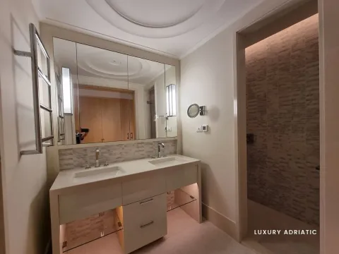 Prodaja, dvosoban stan, 187m², Tivat, Crna Gora - image 8